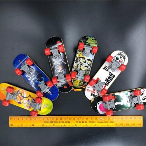 Foyunde Skateboards And Scooters