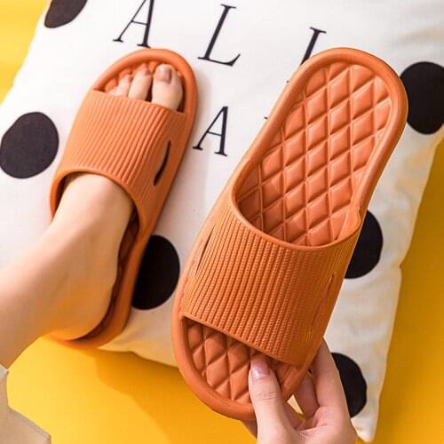 Unisex Women Home Slipper Fashion Shower Pool Sandal Slippers Female Male Summer Shoes Soft Lightweight Bath Slippers Slides