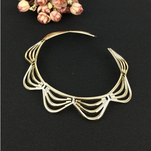 UKMOC Fashion necklaces Punk Metal Torques Chokers Necklaces For Women Fashion Jewelry Neck Collar Statement Necklaces