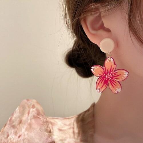 2021 New Korean Fashion Sweet Pink Color Peach Blossom Flower Acrylic Dangle Earrings for Women Funny Temperament Jewelry