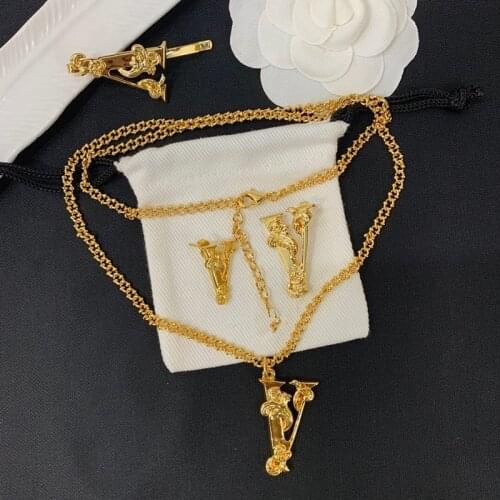 Vintage style copper brass color alphablet letter V jewelry set luxury brand jewelry V necklace hair clip earrings set