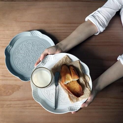 27cm National style tray Nordic style wooden totem plate black and white gray relief plate dining room dry fruit plate