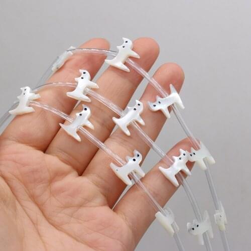 5PCS 2021 New Explosive Natural Sea Shell Cat-shaped Beaded Handmade Crafts for Necklaces Bracelets Jewelry Gifts Party12x15mm