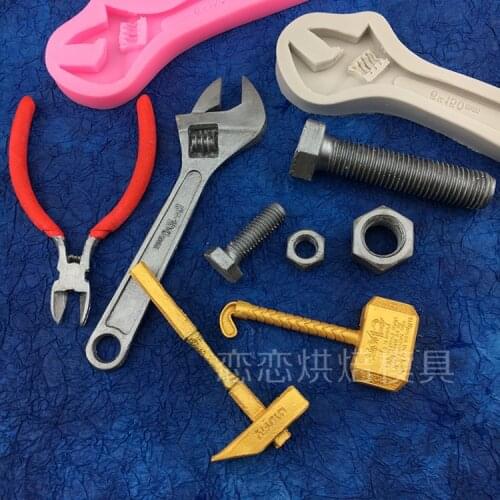 Hardware screw nut size wrench hammer turn sugar cake silica gel mold chocolate baking tool drop glue gypsum baking tools