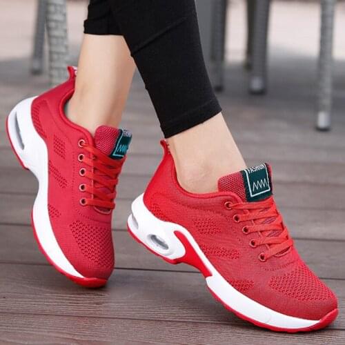 Fashion Women Lightweight Sneakers Running Shoes Outdoor Sports Shoes Breathable Mesh Comfort Running Shoes Air Cushion Lace Up