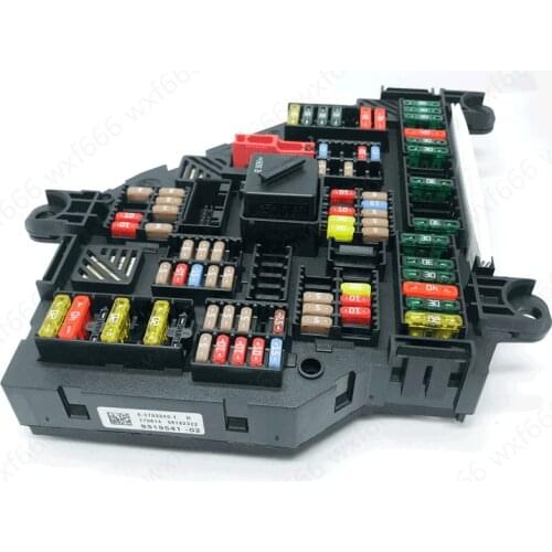Rear distributor regenerator 740 535I N57 GT F13b mwN47 F11 F07 F10 F18 F01 F02 F04 7 Series Fuse box brand new