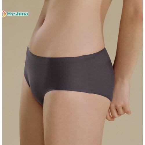 Japanese Sexy Underwear Womens Traceless Underwear Womens Solid Color Cotton Crotch One Piece Briefs Womens Shorts Underpants