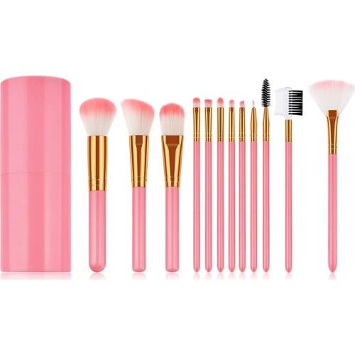 The factory sells a 12-piece cosmetics kit directly