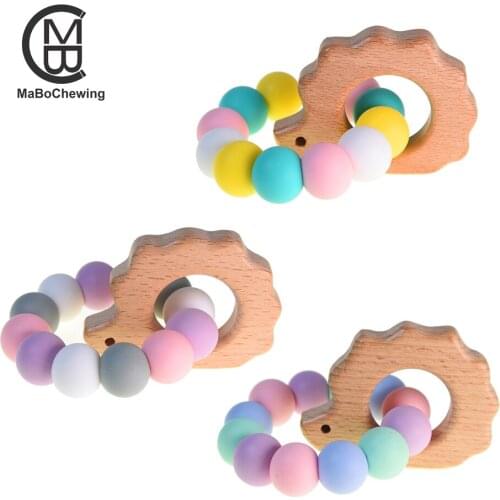 Mabochewing 1pcs Natrual Beech Wood Hedgehog Pendant Food Grade Silicone Beads Bracelets