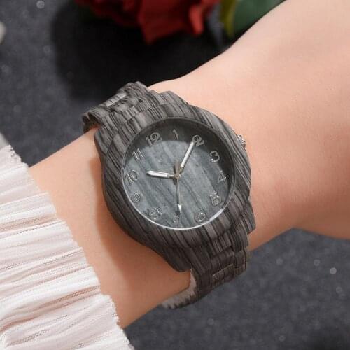 Luxury Couple Models Fashion Men and Women Quartz Watch Silicone Strap Retro Wood Grain Simple Clocks часы мужские parejas reloj