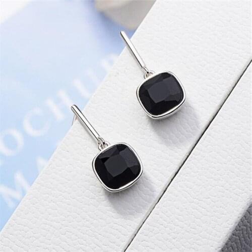 Fashion 925 Sterling Silver Black Sqaure Bead Stud Earrings For Women Elegant Party Jewelry pendientes eh903