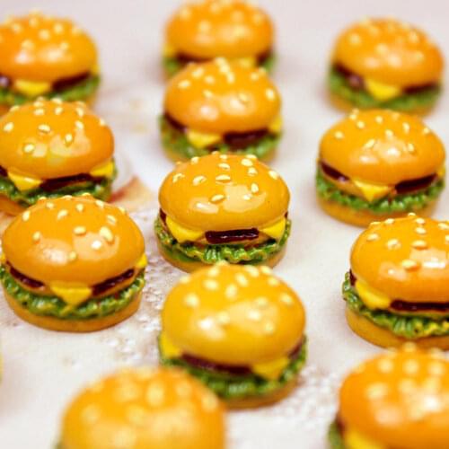 8Pcs Mini Simulation Food For Doll Kids Kitchen Toys Dollhouse Miniatures Classic Toy Hamburger TOY