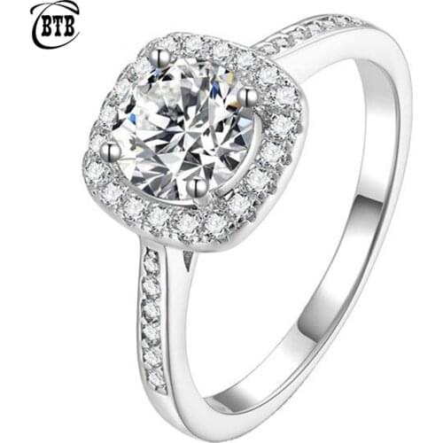925 Sterling Silver Ring 0.5 Carat 1 Carat 2 Carat Classic Style Diamond Jewelry Moissanite Ring Wedding Anniversary Ring