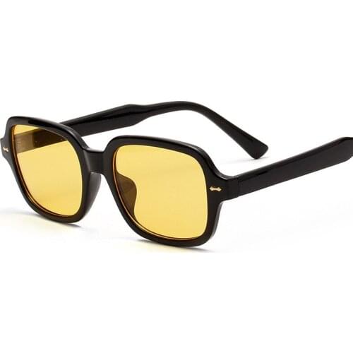 Fashion Unisex Square Sunglasses Men Women Fashion Small Frame Yellow Sunglasses Female Retro Rivet Glasses UV400 O403