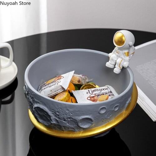 Light Luxury Astronaut Light Luxury Astronaut Tray Creative Entrance Astronaut Decoration Home Living Room TV Cabinet Decoration