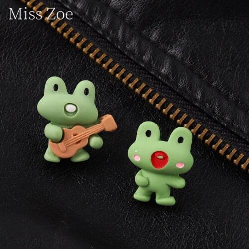 Cartoon Green Frog Playing Enamel Pin Animal Group Band Brooch Metal Backpack Hat Sweater Badge Lapel Women Friend Gifts Jewelry
