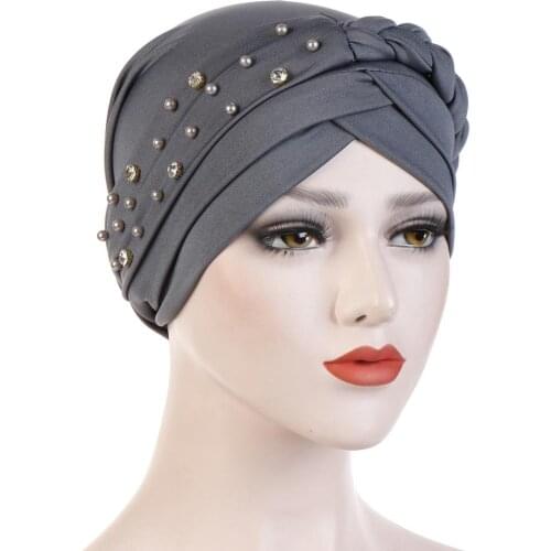 2020 New Spring and Autumn Muslim Hijab Caps Pure Color Cotton Bead Turban Bonnet With Drill Inner Hijabs Underscarf Headdress
