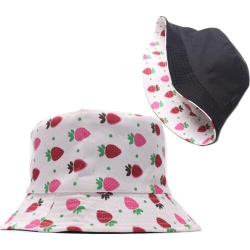 Fisvds New Arrival Adult Women Men Strawberry Print Hat Summer Flat Top Sunscreen Outdoors Cap Cotton Bucket Hat
