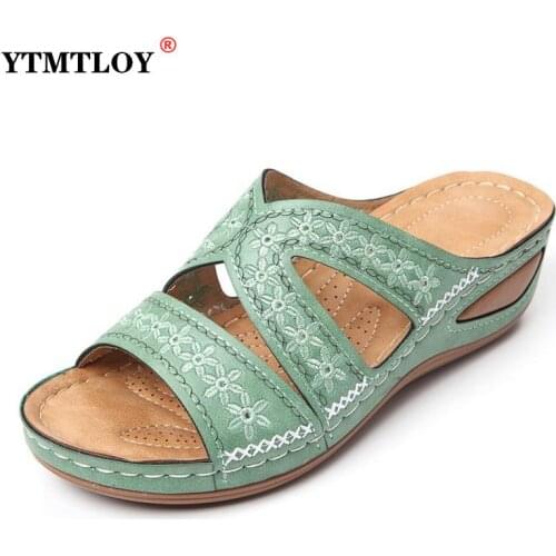 Summer Women Slippers Rome Retro Casual Shoes Thick Bottom Open Toe Sandals Beach Slip On Slides Female Sexy Embroider