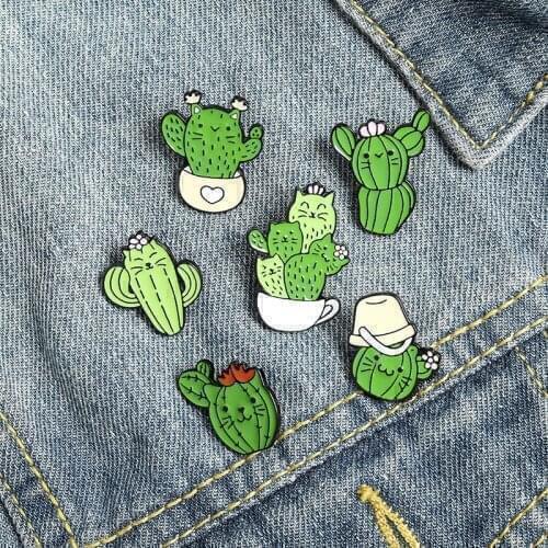 Student Cartoon Cactus Alloy Brooch Cute Smile Painted Plant Potted Cactus Brooch Collar Badge Bag Decorative Brooch Jewelry