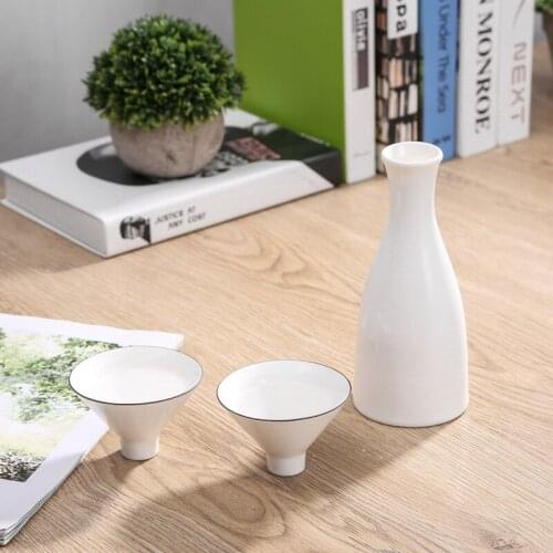 Artwork Wine Set 1 Pot 6 Cup Hats Sake Wine Set Ceramic Jug 300ml 45ml Vodka Spirits Gift Home Bar Ceramic Drinkware Decanter