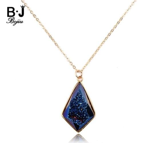 BOJIU Natural Stone Druzy Pendant Necklaces For Women Adjustable Gold Chain Bezel Setting Copper Frame Collar Necklaces NKS233