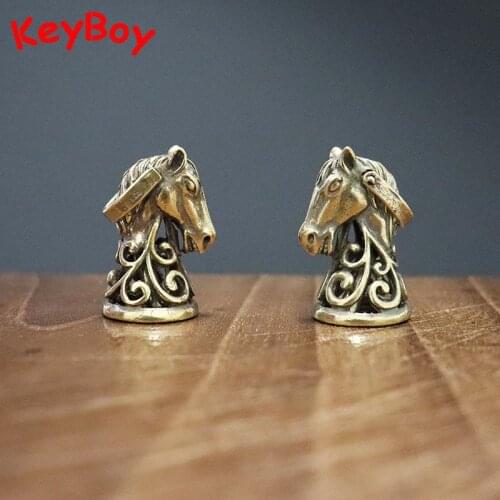 Vintage Copper Horse Head Bell Small Pendant for Car Key Holder Keychain Brass Lucky Animal Bells Keyrings Hanging Jewelry Gifts