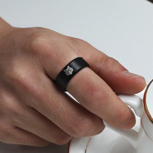 MANGOSKY 8mm Titanium Wolf Ring For Men and Women