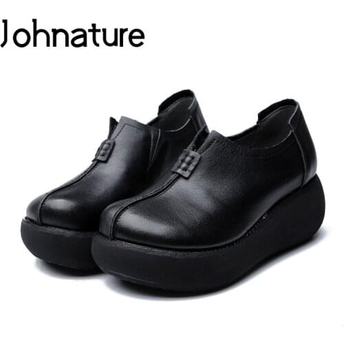 Johnature 2021 New Spring/Autumn Genuine Leather Round Toe Casual Retro Slip-on Wedges Platform Women Shoes Pumps