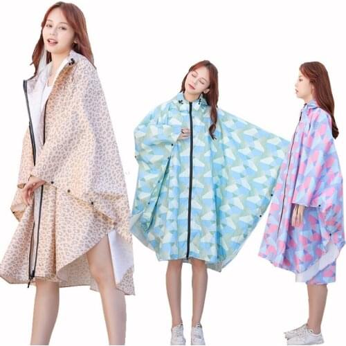 2021 Capa de chuva long poncho Womens raincoat jackets girl fashionClear Hooded Impermeable outdoor travel Chubasquero mujer