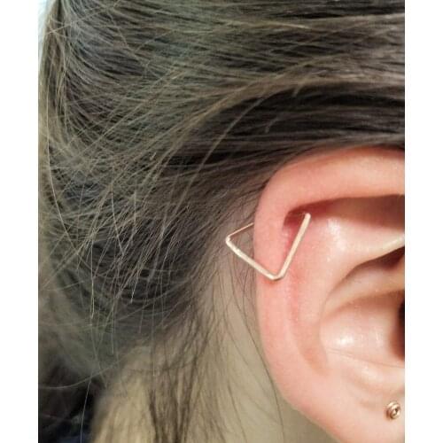 316L Surgical Steel 18G 20G triangle Piercing Nose Ring Earrings Helix Piercing Tragus Daith Barbell Piercing Lengua Jewelry