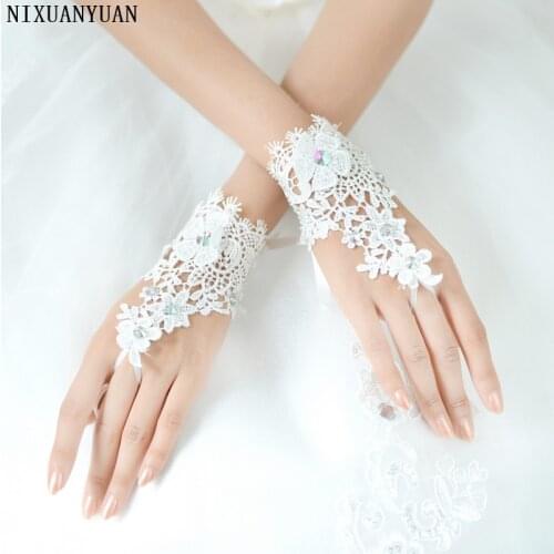 NIXUANYUAN 1Pair Fingerless Lace Wedding Gloves New Hot Sale Fashion White,Ivory Bride Bridal Gloves With Ring Bracelet