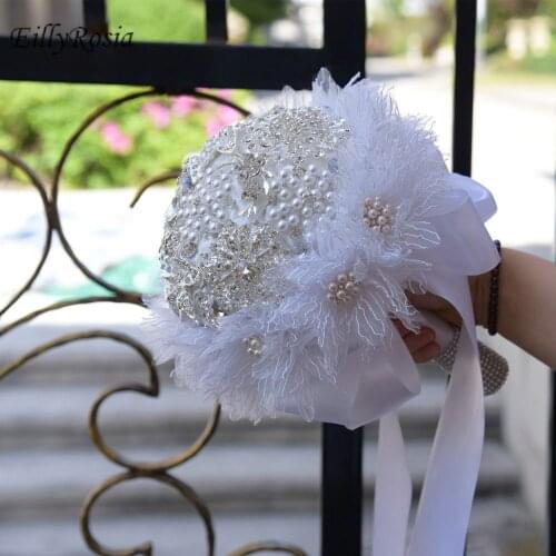 EillyRosia Fairy Tale White Bridal Bouquet with Jewelry Pearls Rhinestones Round Wedding Flowers ramo de novia