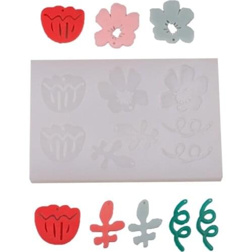 Flower Keychain Earring Silicone Mold is Suitable for Epoxy Resin Diy Craft Earrings Pendant Earrings Jewelry Making