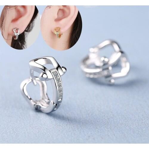 New Fashion Horseshoe Ear Buckles Geometric Hoop Earrings For Women Shiny Crystal Hollow Huggie Charm Earring Piercing Jewelry