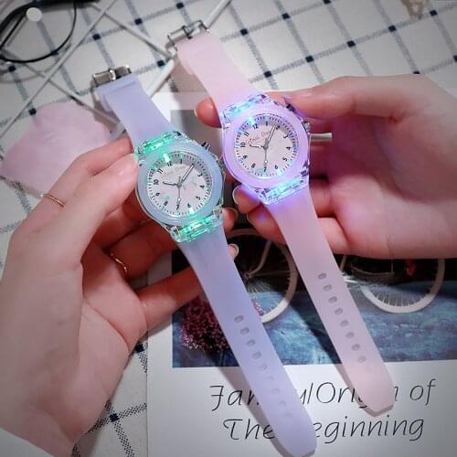 Fashion Children Watches Boys Ladies Quartz Watch Silicone Luminous Strap Women Girls Kids Sport Wristwatch Relogios Femininos