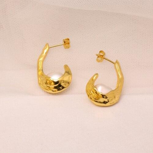 Women gold plated earrings and necklace set with nutural balok baroque pearl