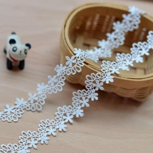 High-quality Milk white water soluble embroidered lace accessories diy lace clothing lace 2.3cm hot sale