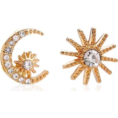 Simple Moon Star Rhinestone Earrings For Women Shine Sun Crescent Geometric Piercing Earring 2021 Trend Party Jewelry Gift