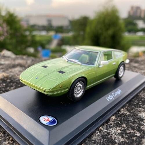 Diecast 1:43 Scale Alloy coupe Model Metal Ornaments Display Die-cast Car Simulation Collection Souvenir Boys Adult Gifts Toys