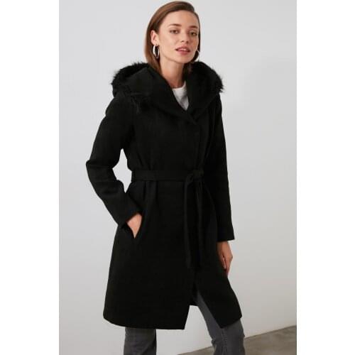 Black Fur Hood Detailed Arched Woolen Stamp Coat TWOAW20KB0039