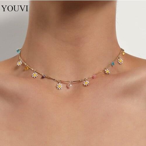 YOUVI New Korea Lovely Daisy Flowers Colorful Beaded Charm Statement Short Choker Necklace for Women Vacation Jewelry