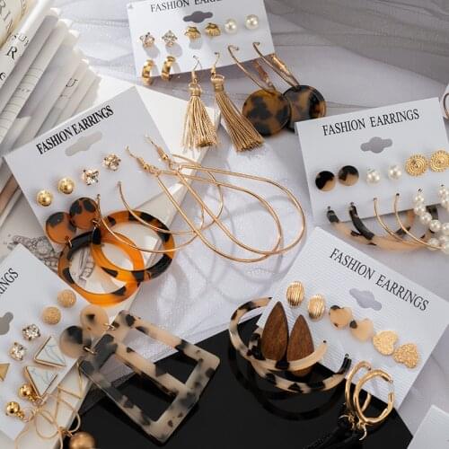 Korean Trend Pearl Hoop Earrings Sets For Women Statement Dangle Drop Gold Metal Hanging Earrings 2021 Trend Modern Jewelry Gift