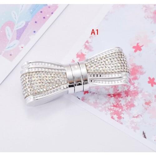 100pcs 12.1mm Empty Lip Balm Tubes Butterfly Shaped Plastic Refillable Lip Balm Container Bottles