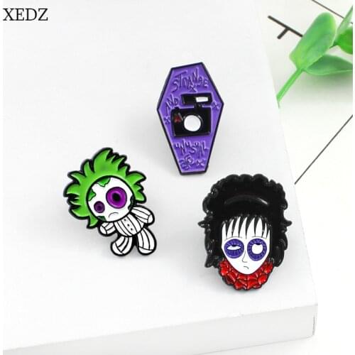 XEDZ New clown scissors hand Edward brooch fashion personality cartoon cute doll coffin badge denim clothes pendant jewelry gift