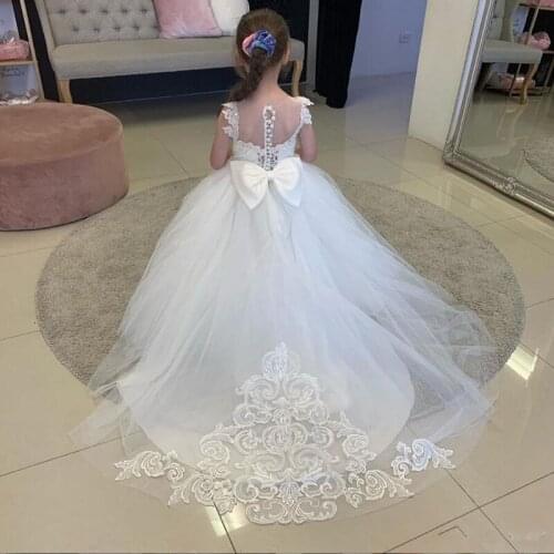 White Flower Girl Dresses Lace Appliques Tiered Girls Pageant Dress Kids First Communion Gowns