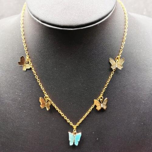 Sweet Acrylic Color Butterfly Necklace for Women Gold Silver Color Clavicle Chain Pendant Statement Necklace Jewelry Accessories