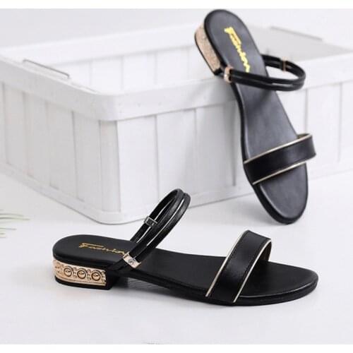 Summer Sandals Womens Split Leather Slippers Korean New Round Head Diamond Flat Bottom Women Shoes Black White Large Size 2021