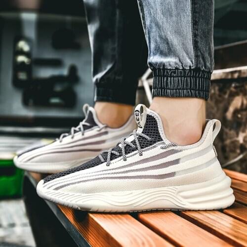 Hot Sale Light Running Shoes Comfortable Casual Mens Sneaker Breathable Non-slip Wear-resistant Outdoor Walking Men Sport Shoes