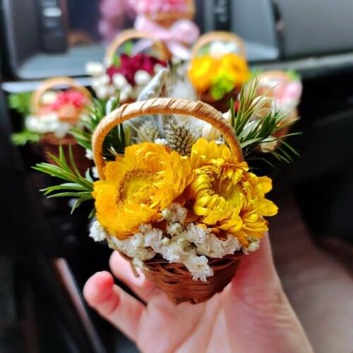 GISAEV Cute Small Flower Basket Car Perfume Air Freshener Mini Dry Flower Basket Air Vent Clip Accessories Interior Car Parfum